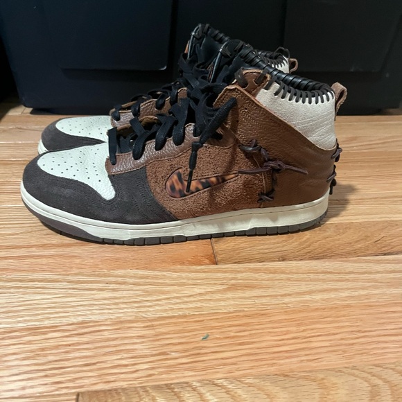 NIKE DUNKS BODEGA - Picture 2 of 6